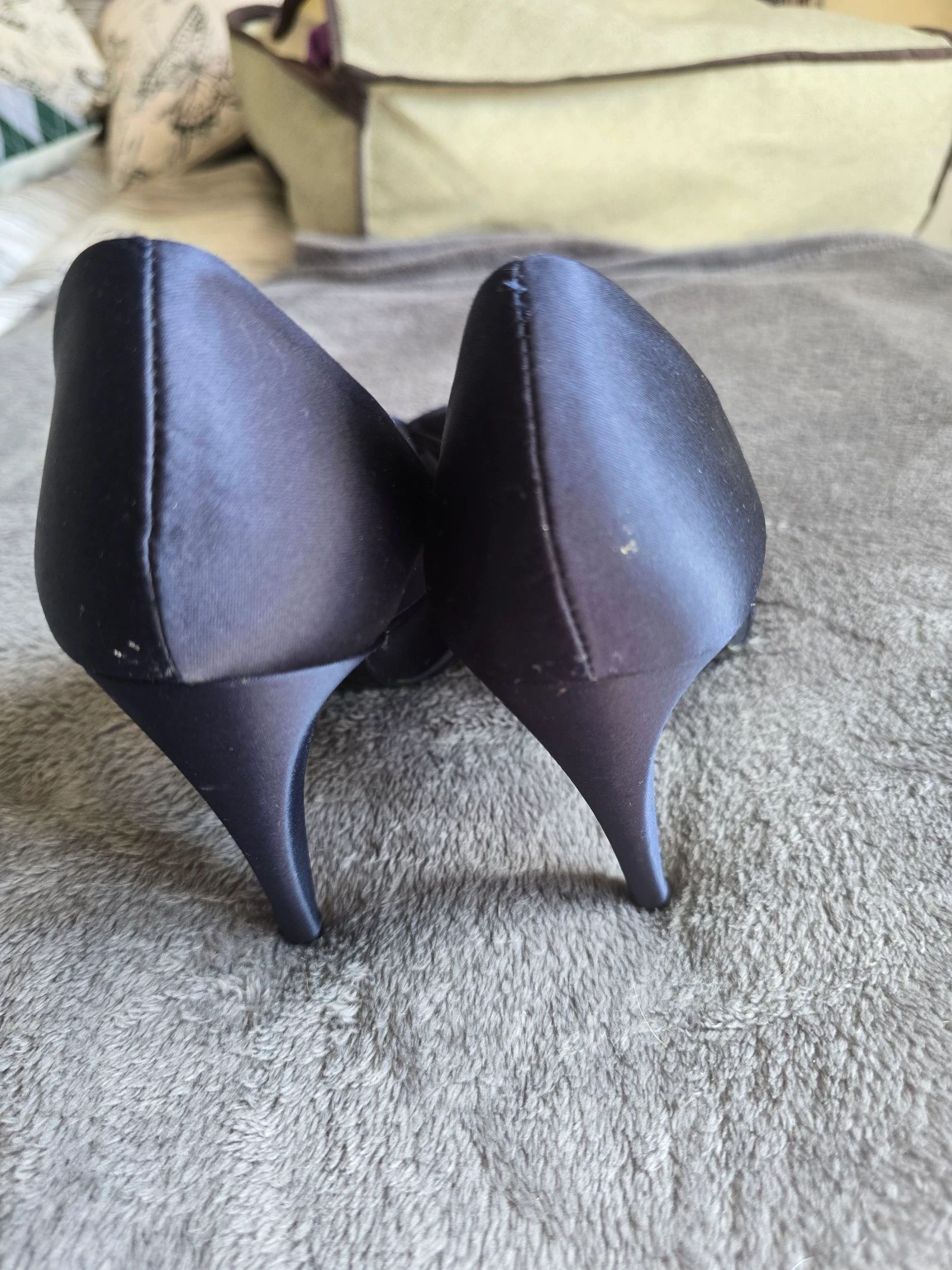 Chaussures de satin bleu avec nœud de Zara – photo 4